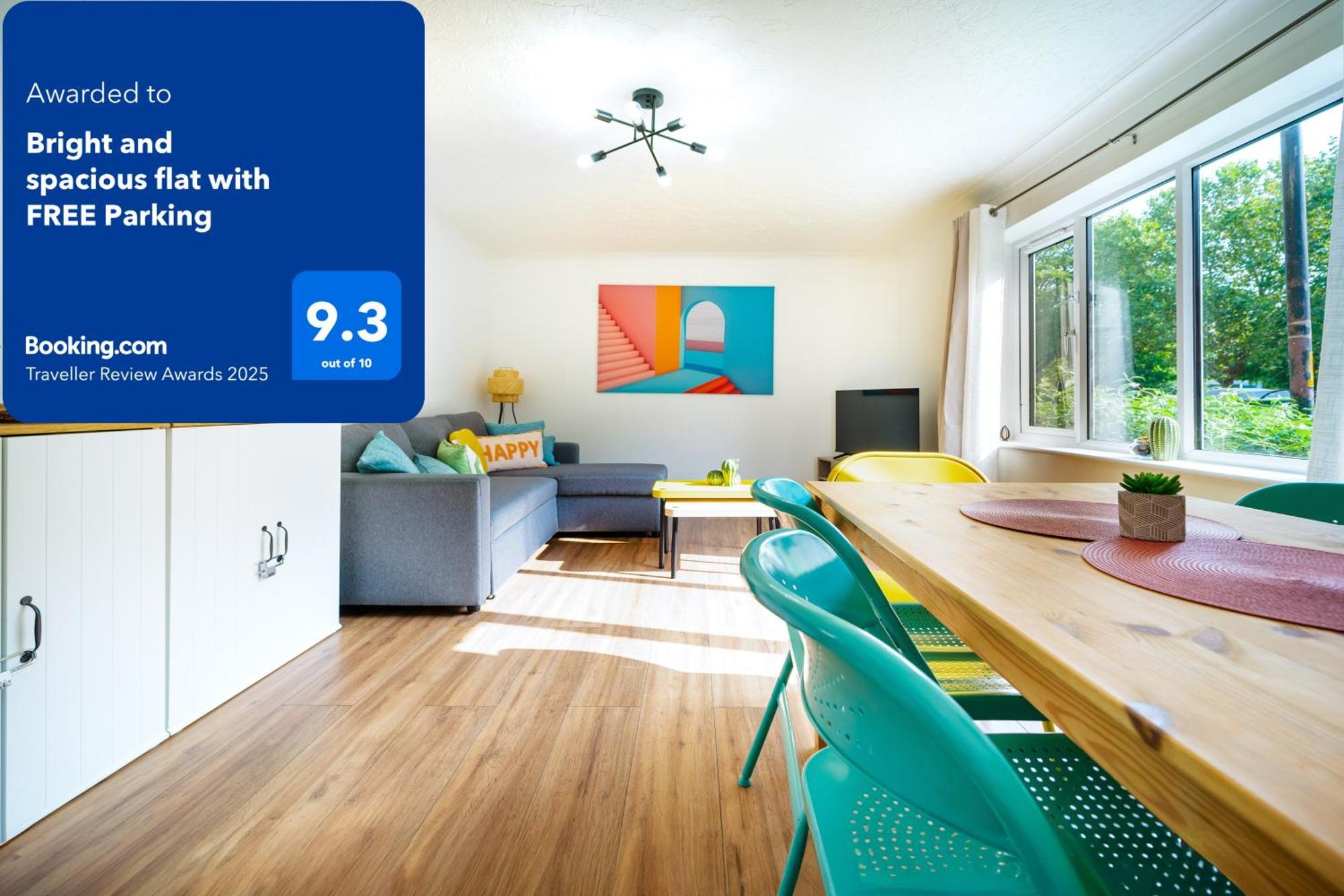 לונדון Bright And Spacious Flat With Free Parking מראה חיצוני תמונה
